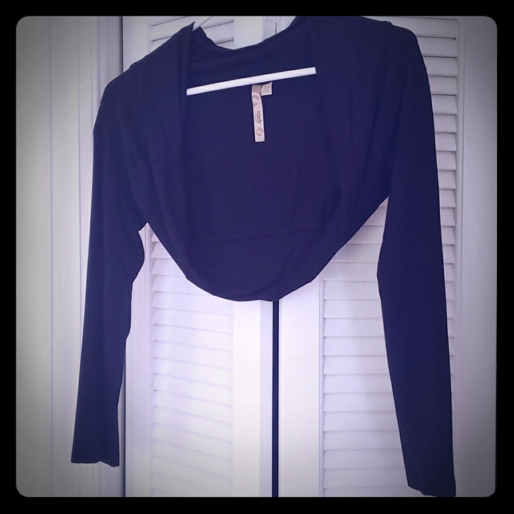 Long sleeve cropped coverup